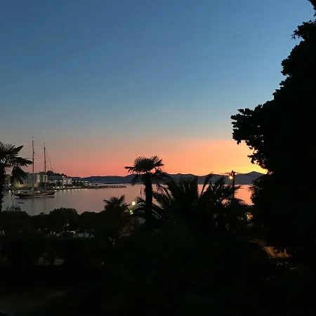 Secret Garden Διαμέρισμα *