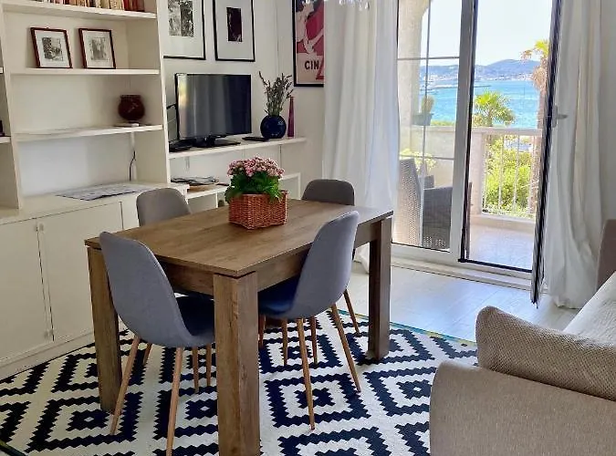 Διαμέρισμα Secret Garden *